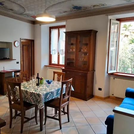 Apartament Azzurro *